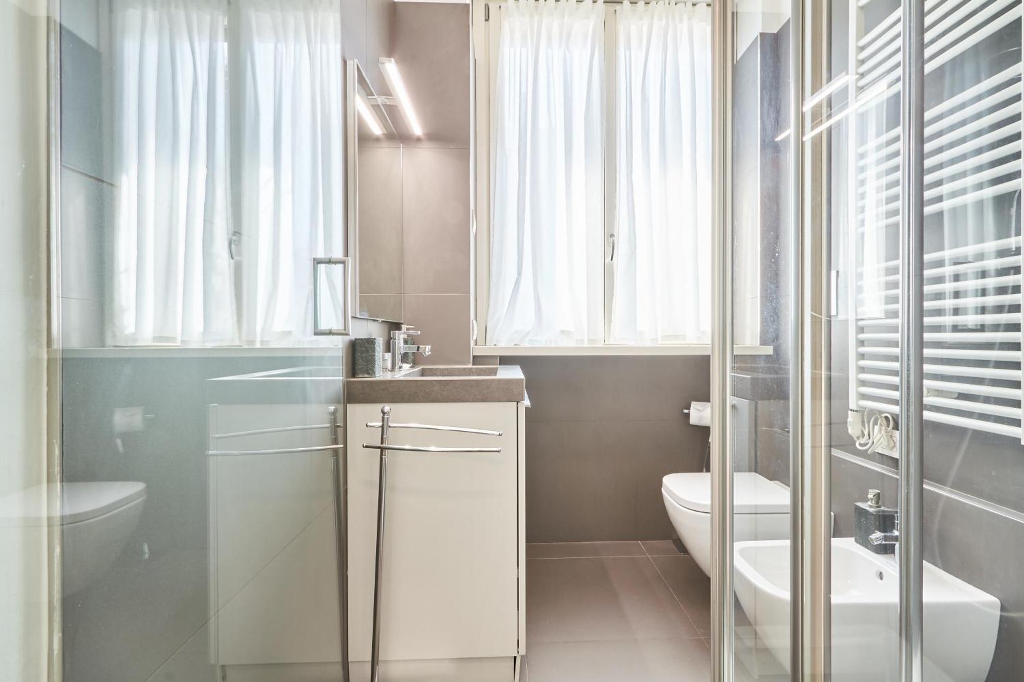 Easylife - Moderno E Climatizzato In Cadorna Fn Apartment Milan Luaran gambar