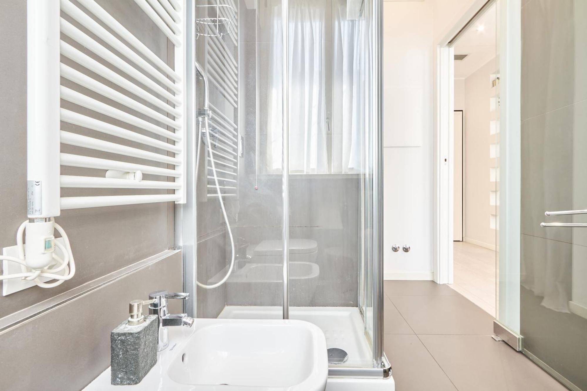 Easylife - Moderno E Climatizzato In Cadorna Fn Apartment Milan Luaran gambar